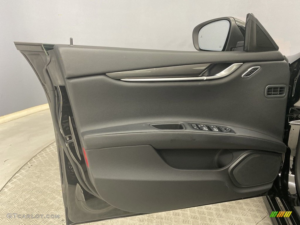 2019 Maserati Ghibli Standard Ghibli Model Nero Door Panel Photo #144269815
