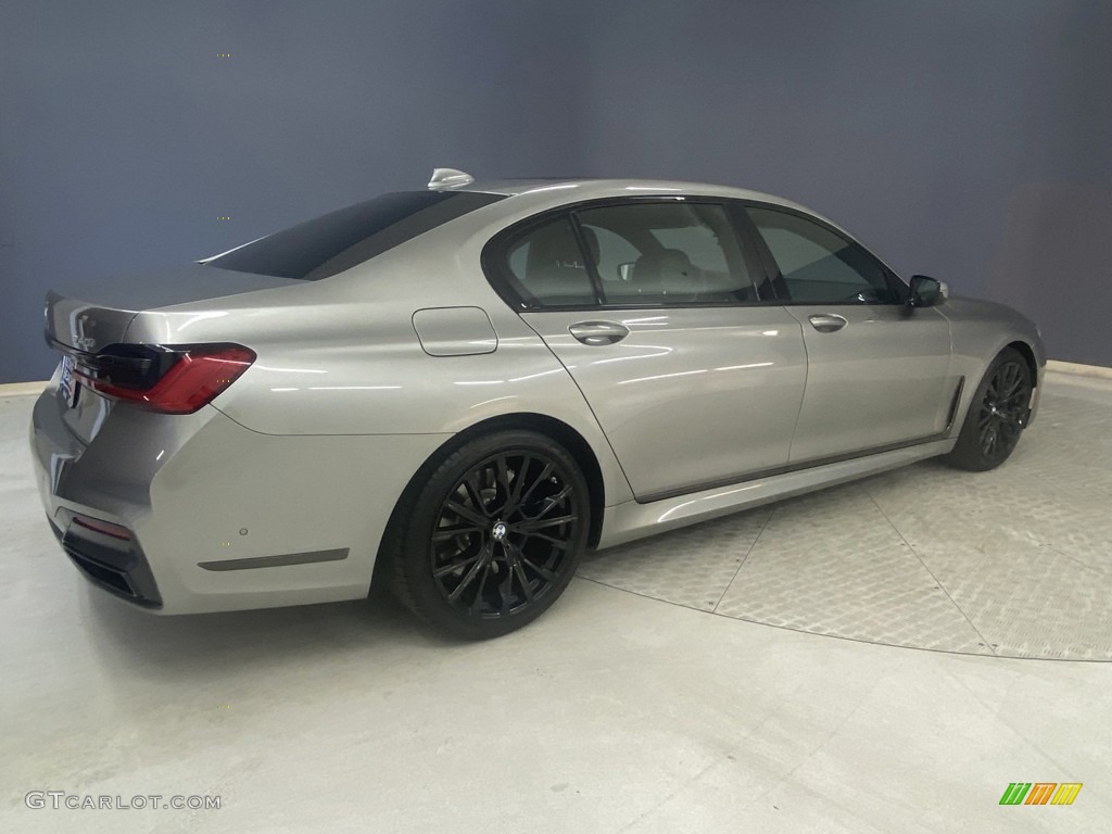 Donington Gray Metallic 2022 BMW 7 Series 740i Sedan Exterior Photo #144270106