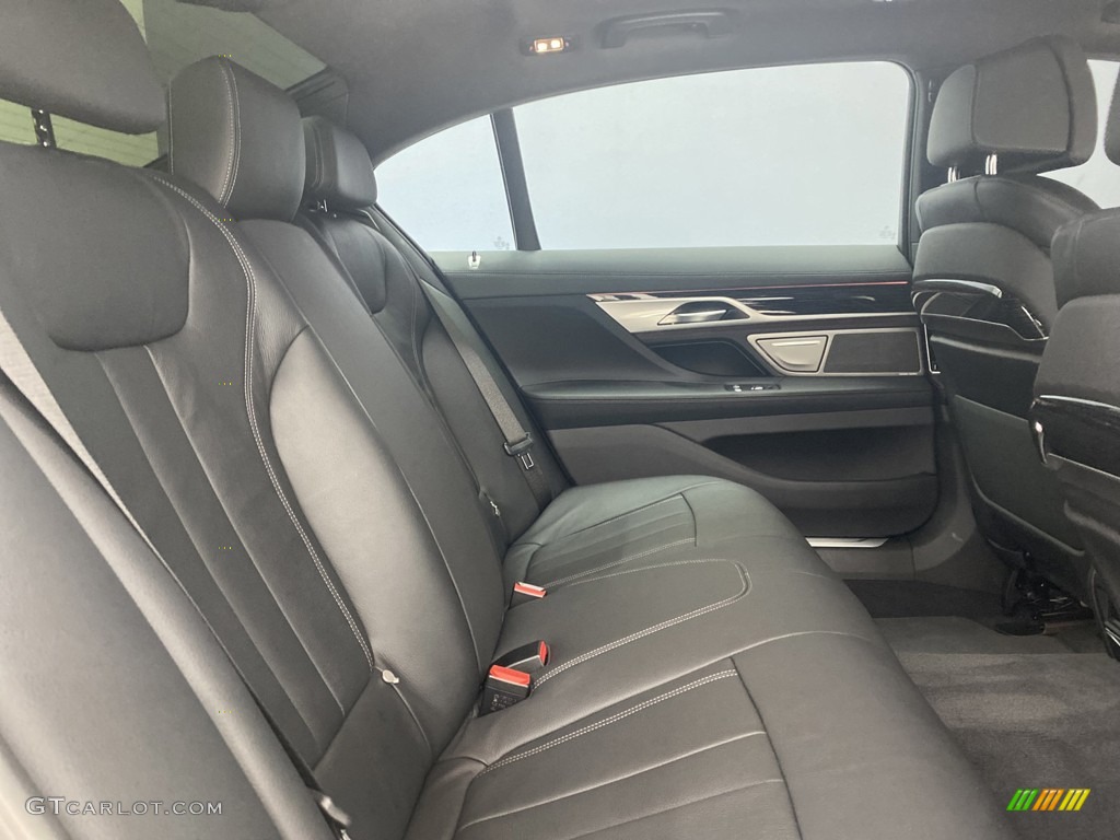2022 BMW 7 Series 740i Sedan Interior Color Photos