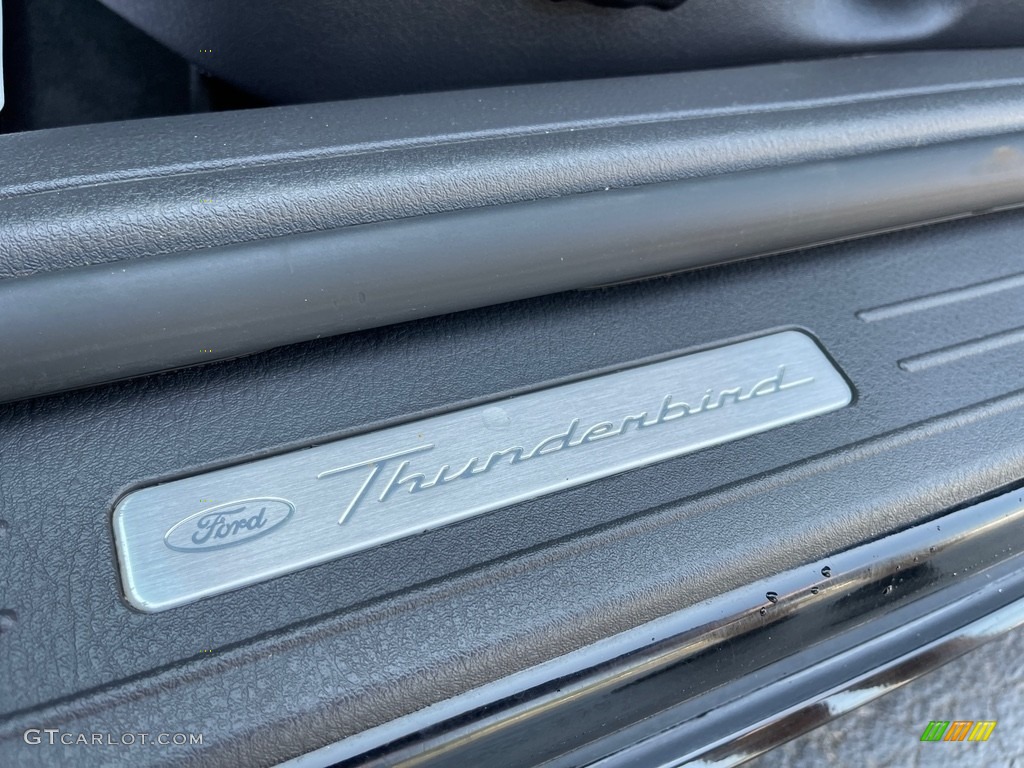 2002 Thunderbird Deluxe Roadster - Evening Black / Midnight Black photo #17