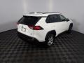 Super White - RAV4 XLE Photo No. 17