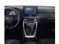 Super White - RAV4 XLE Photo No. 25