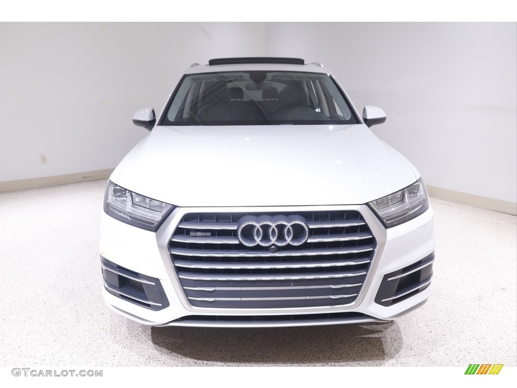 2019 Q7 45 Premium Plus quattro - Glacier White Metallic / Black photo #2