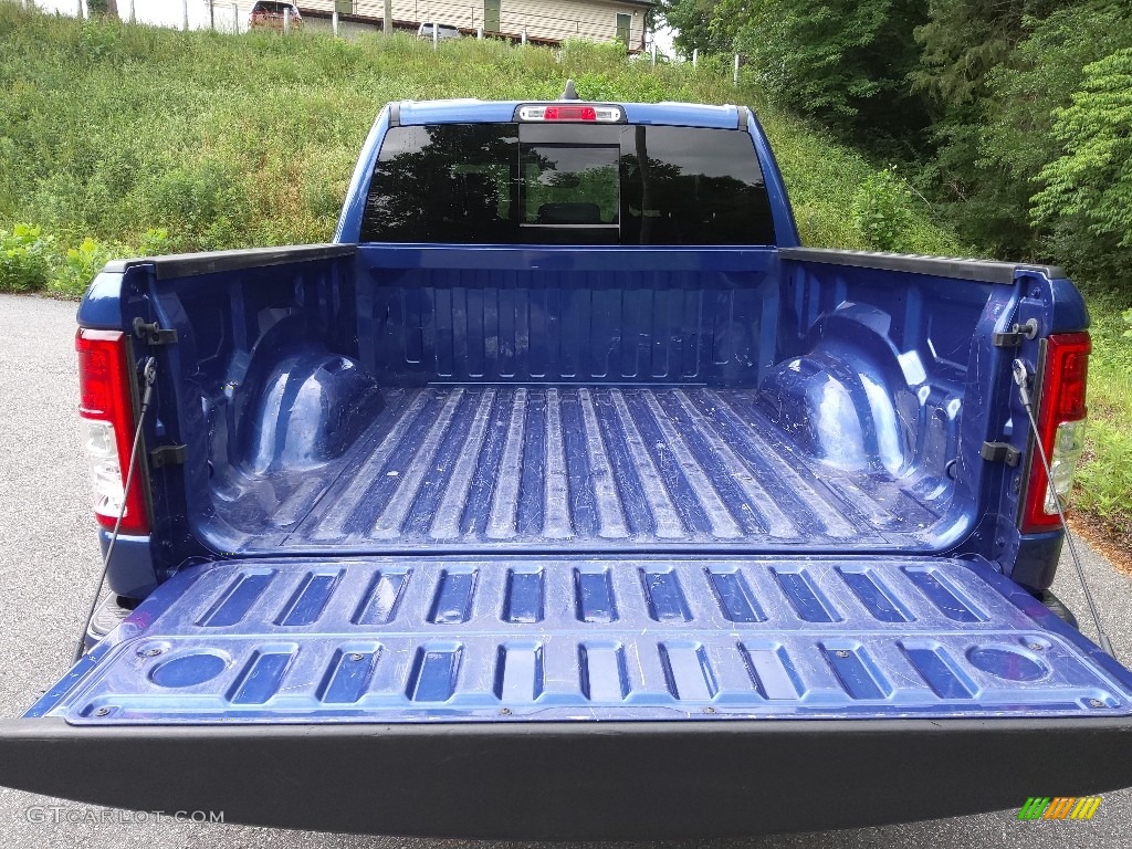 2019 1500 Big Horn Crew Cab 4x4 - Blue Streak Pearl / Black photo #8