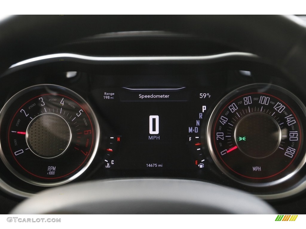 2015 Dodge Challenger R/T Scat Pack Gauges Photos