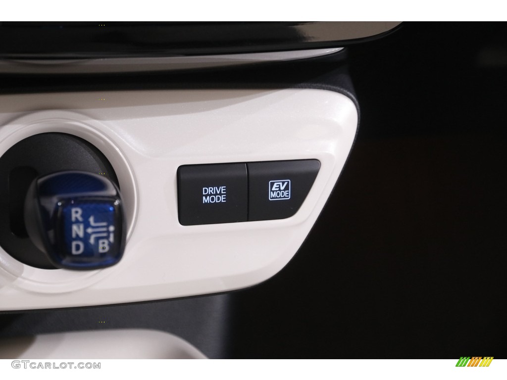 2017 Prius Prius Four - Blizzard White Pearl / Moonstone Gray photo #14