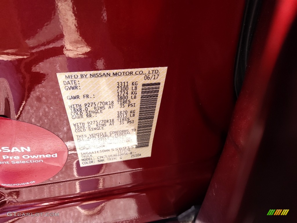 2017 Titan PRO-4X Crew Cab 4x4 - Cayenne Red / Black photo #28