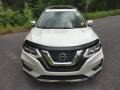 2020 Pearl White Tricoat Nissan Rogue SL  photo #3