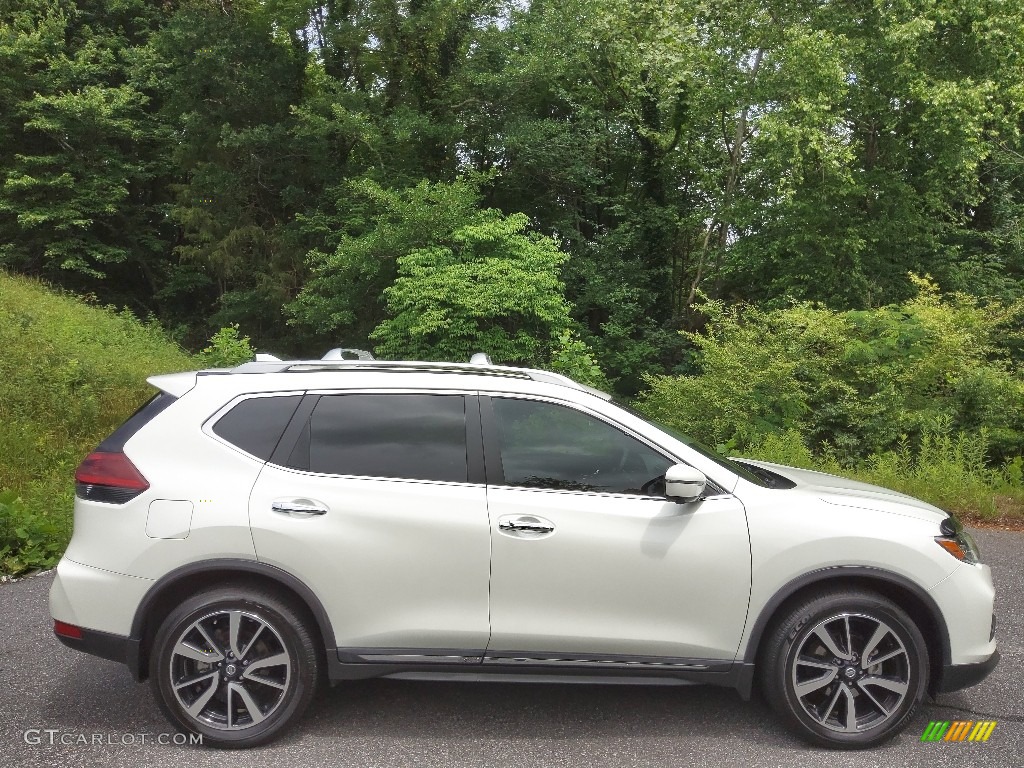 Pearl White Tricoat 2020 Nissan Rogue SL Exterior Photo #144284638