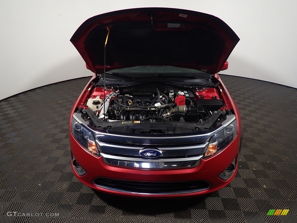 2012 Fusion SE - Red Candy Metallic / Charcoal Black photo #6