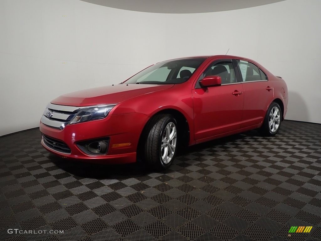 2012 Fusion SE - Red Candy Metallic / Charcoal Black photo #8