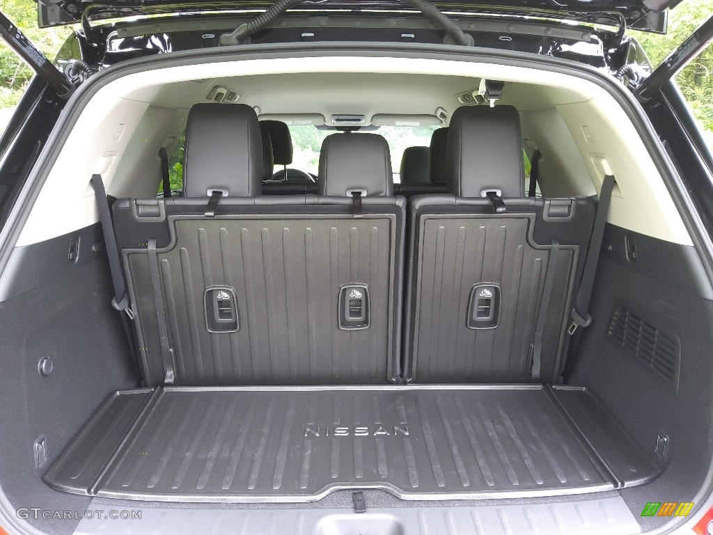 2022 Nissan Pathfinder SL 4x4 Trunk Photo #144285563