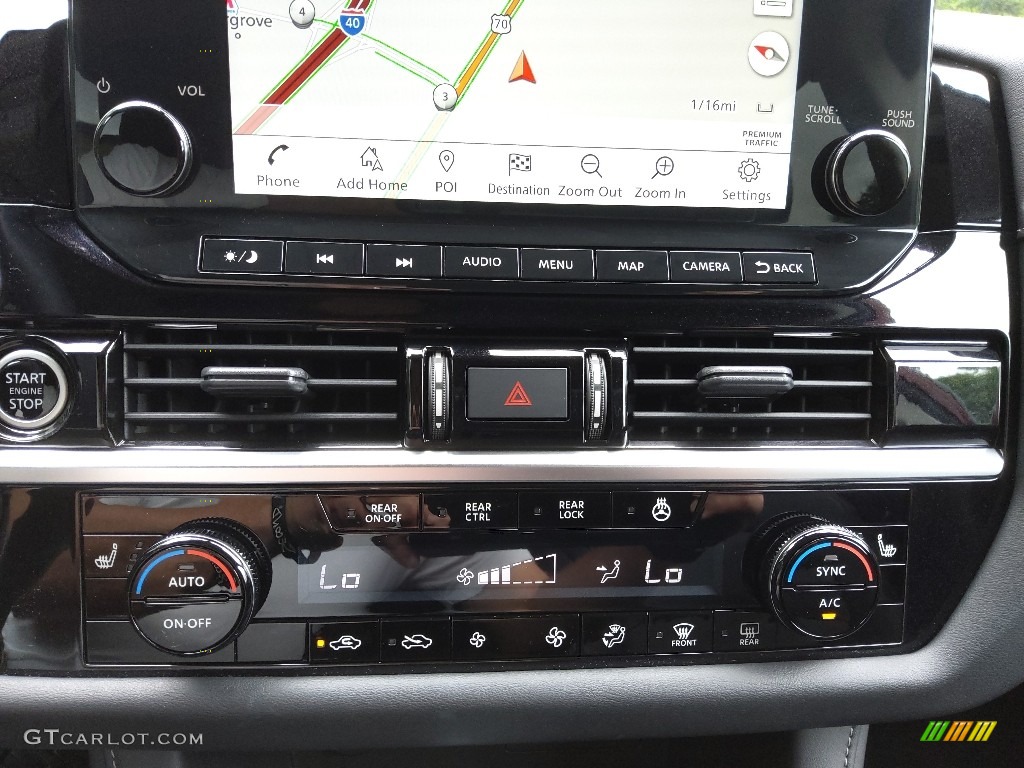 2022 Nissan Pathfinder SL 4x4 Controls Photos
