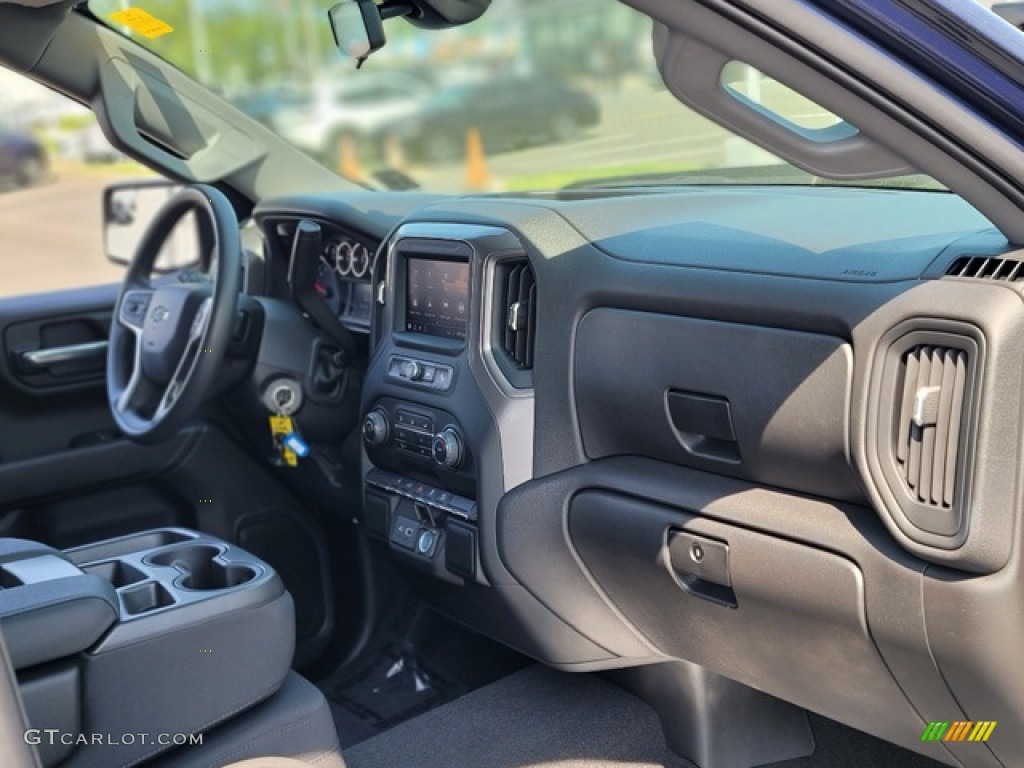 2022 Chevrolet Silverado 1500 Limited Custom Trail Boss Crew Cab 4x4 Dashboard Photos
