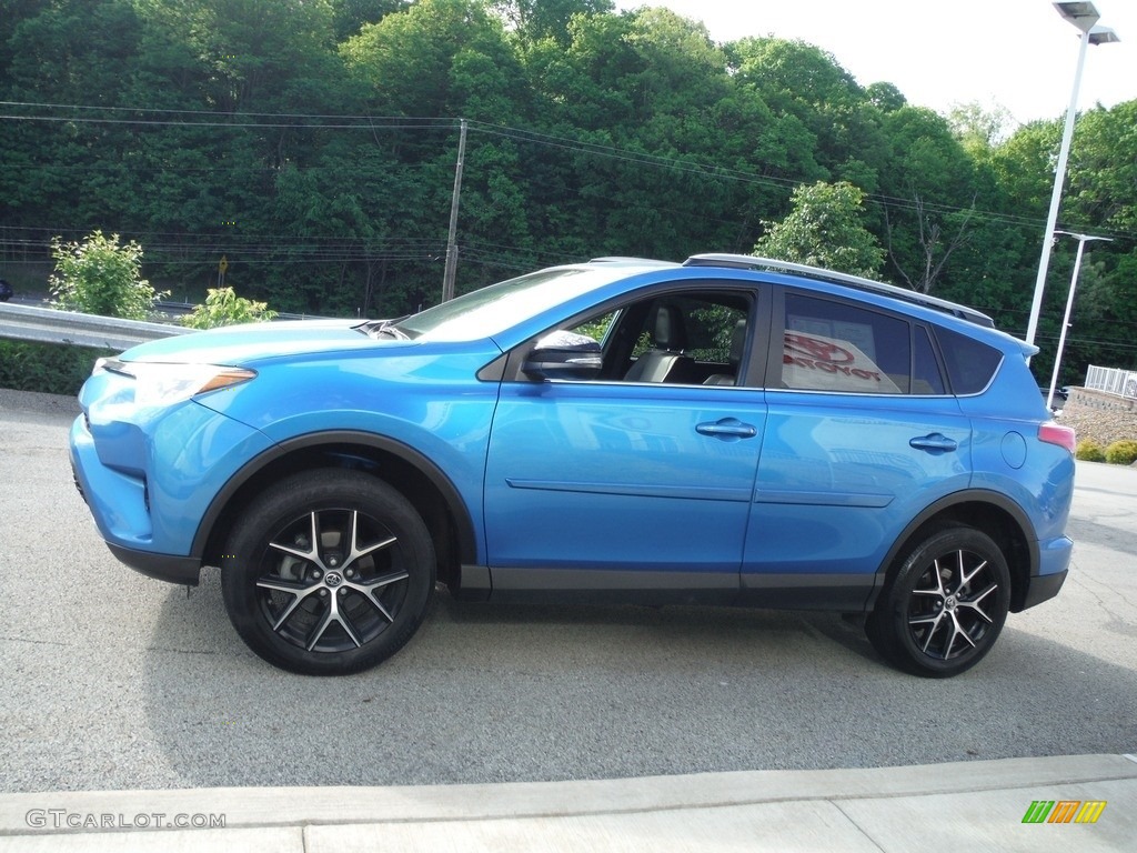 2018 RAV4 SE AWD - Electric Storm Blue / Black photo #16