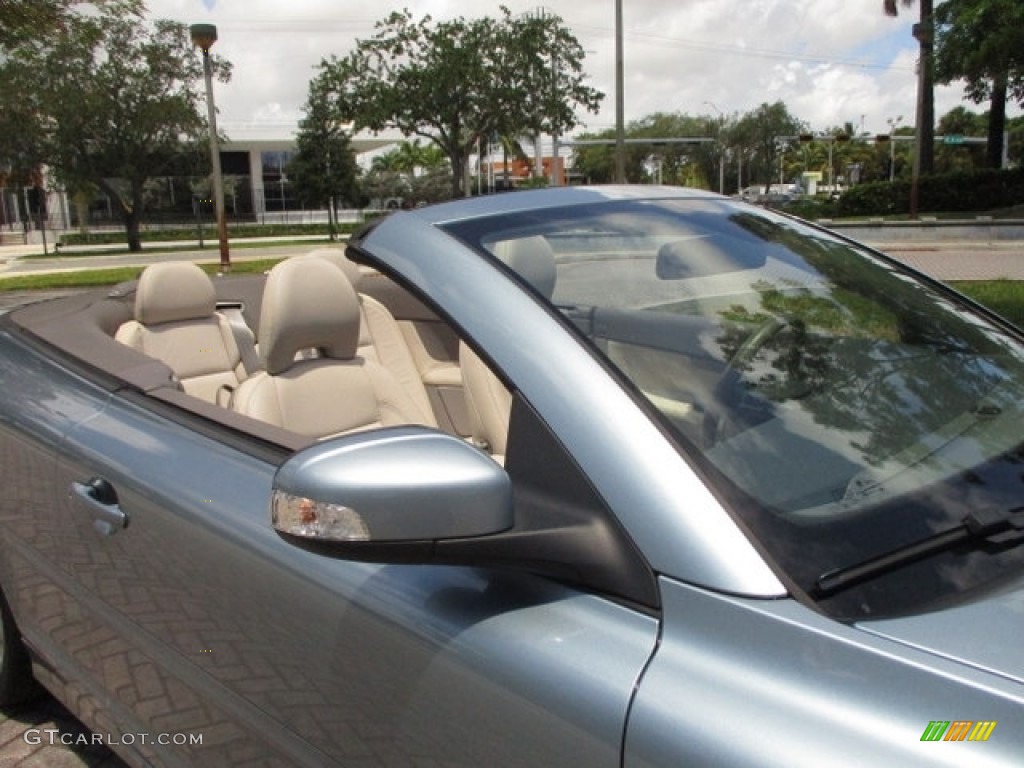 2010 C70 T5 - Celestial Blue Metallic / Cacite Cream photo #22