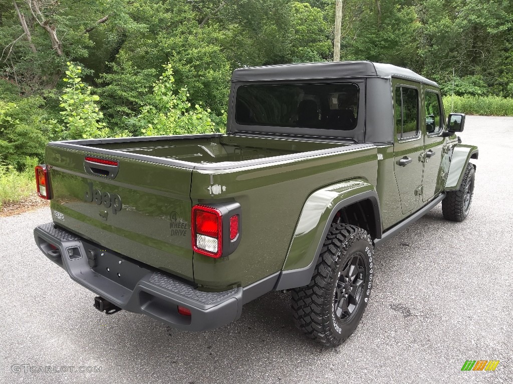 2022 Gladiator Willys 4x4 - Sarge Green / Black photo #6