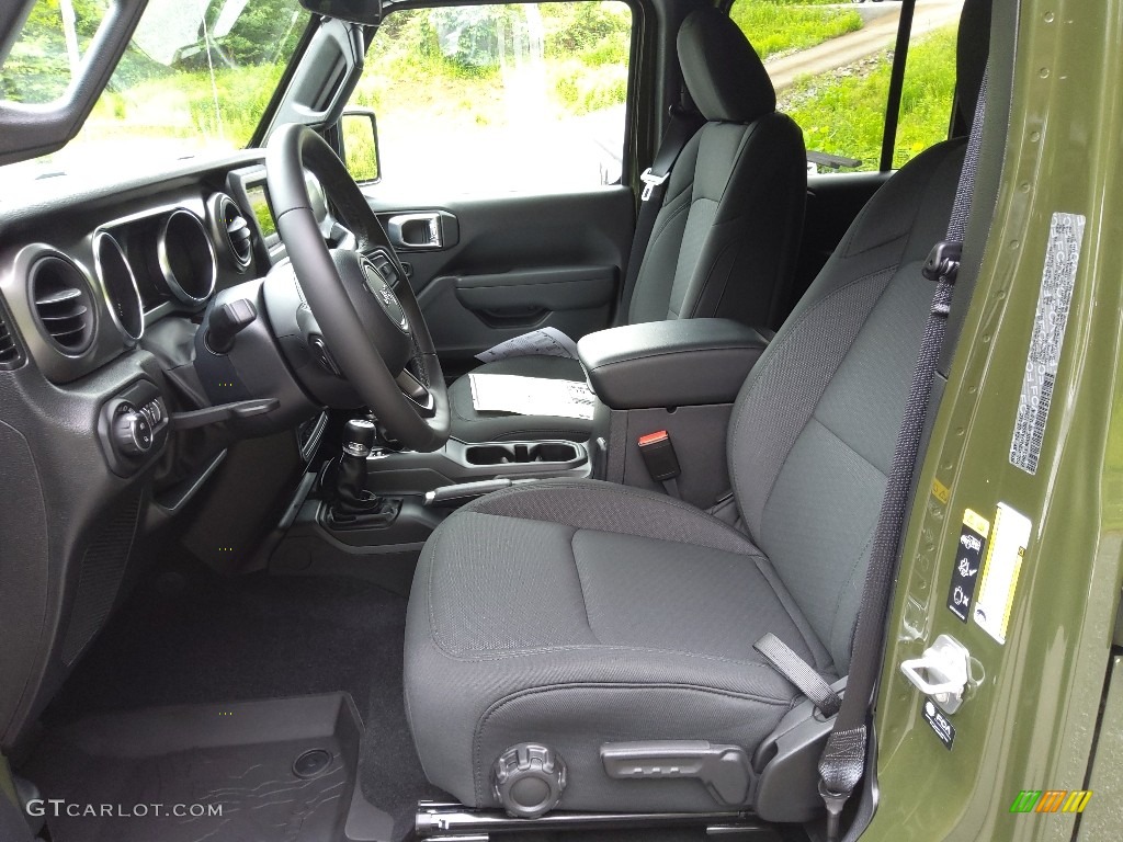 2022 Jeep Gladiator Willys 4x4 Front Seat Photo #144289933