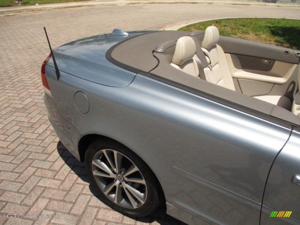 2010 C70 T5 - Celestial Blue Metallic / Cacite Cream photo #39