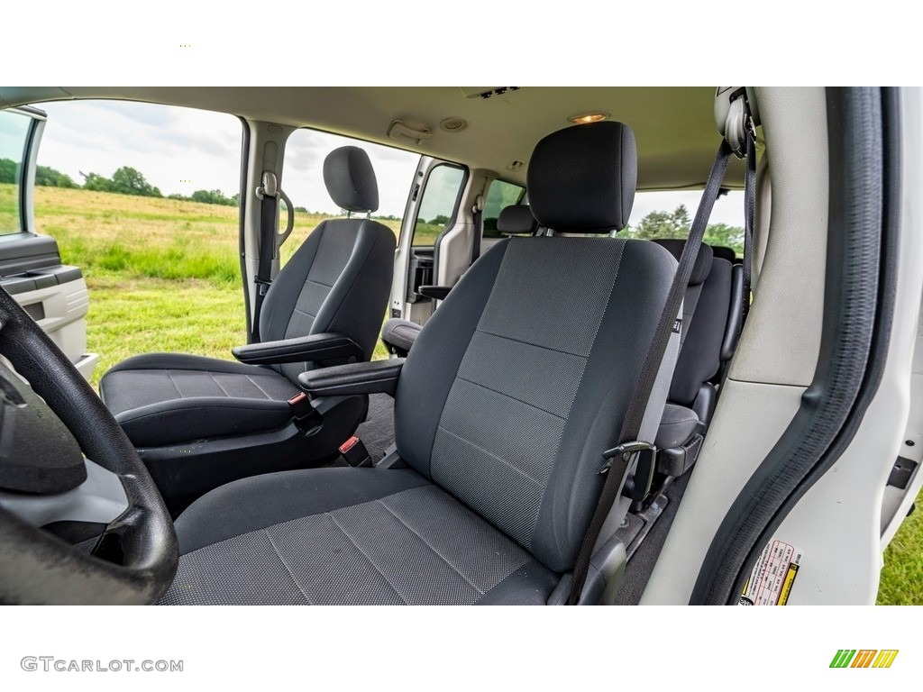 2008 Grand Caravan SE - Stone White / Medium Slate Gray/Light Shale photo #17