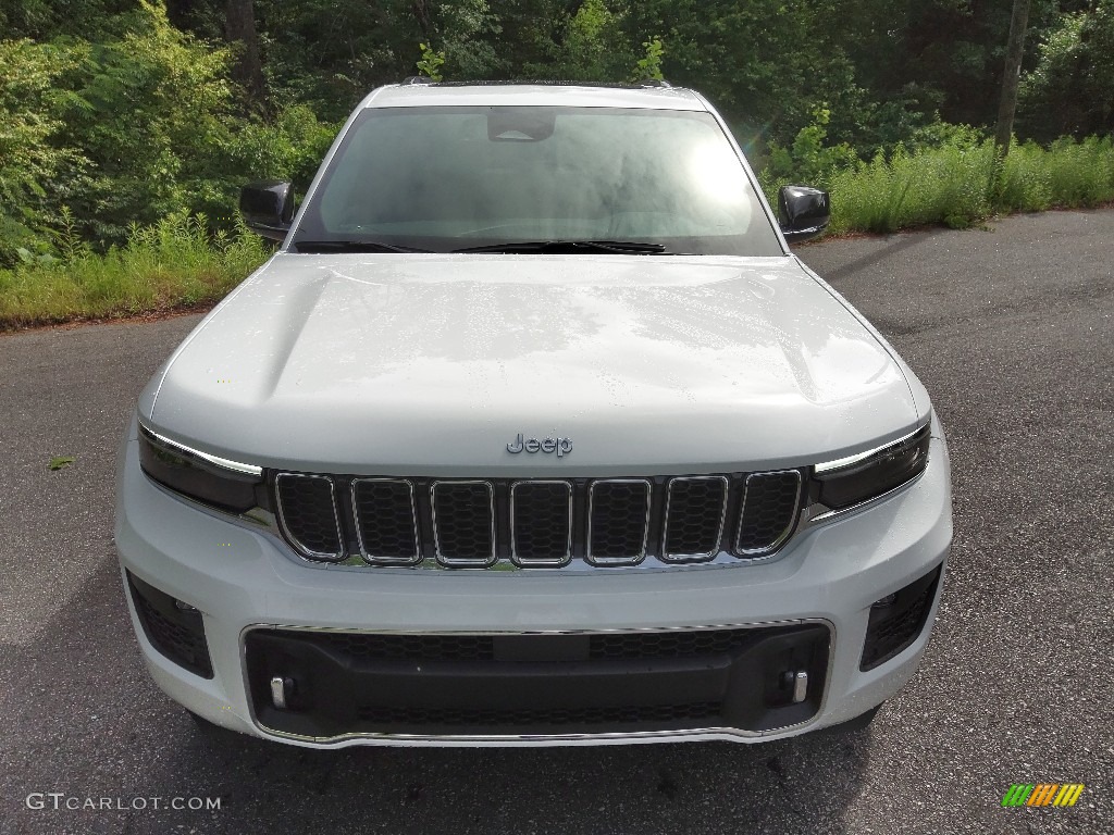 2022 Grand Cherokee Overland 4x4 - Bright White / Global Black photo #3