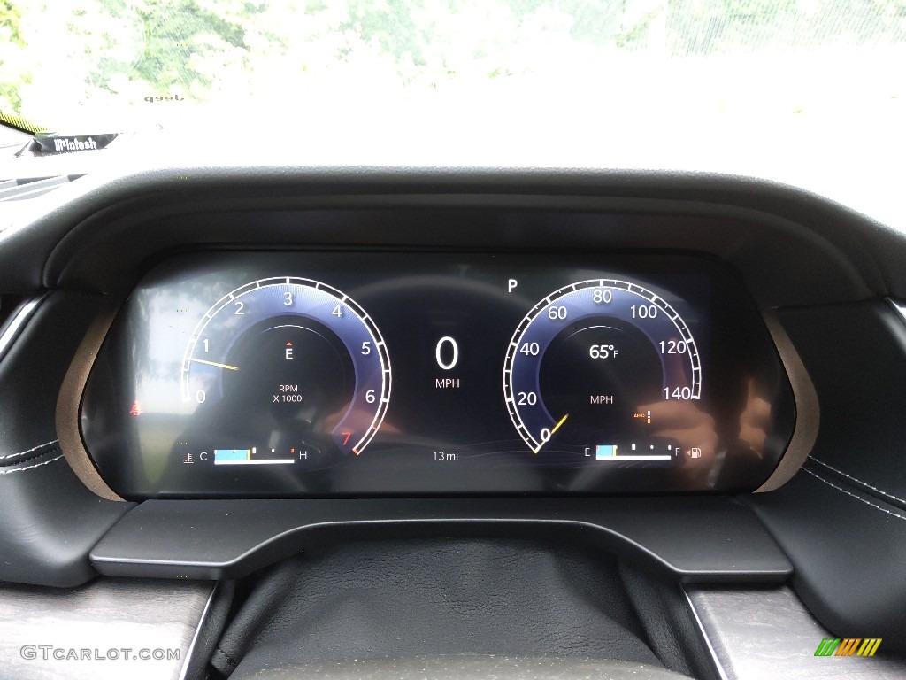 2022 Jeep Grand Cherokee Overland 4x4 Gauges Photos