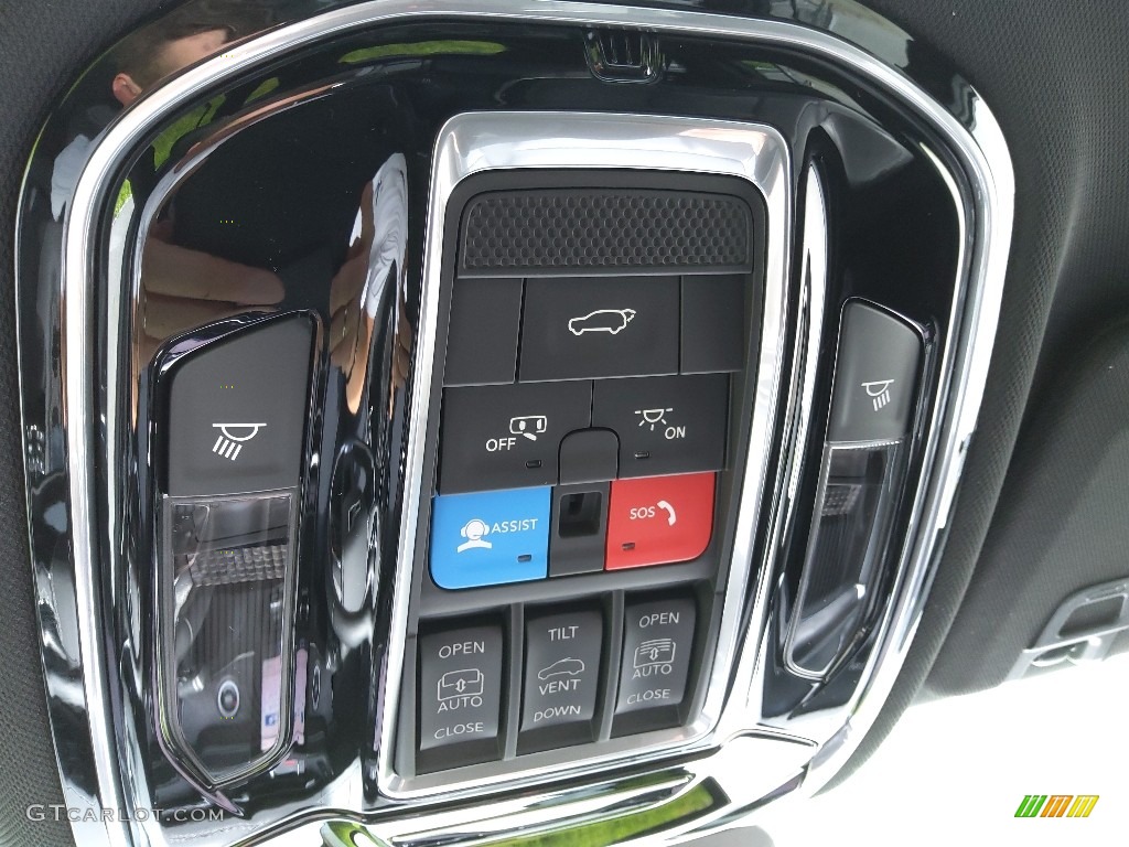 2022 Jeep Grand Cherokee Overland 4x4 Controls Photo #144291919