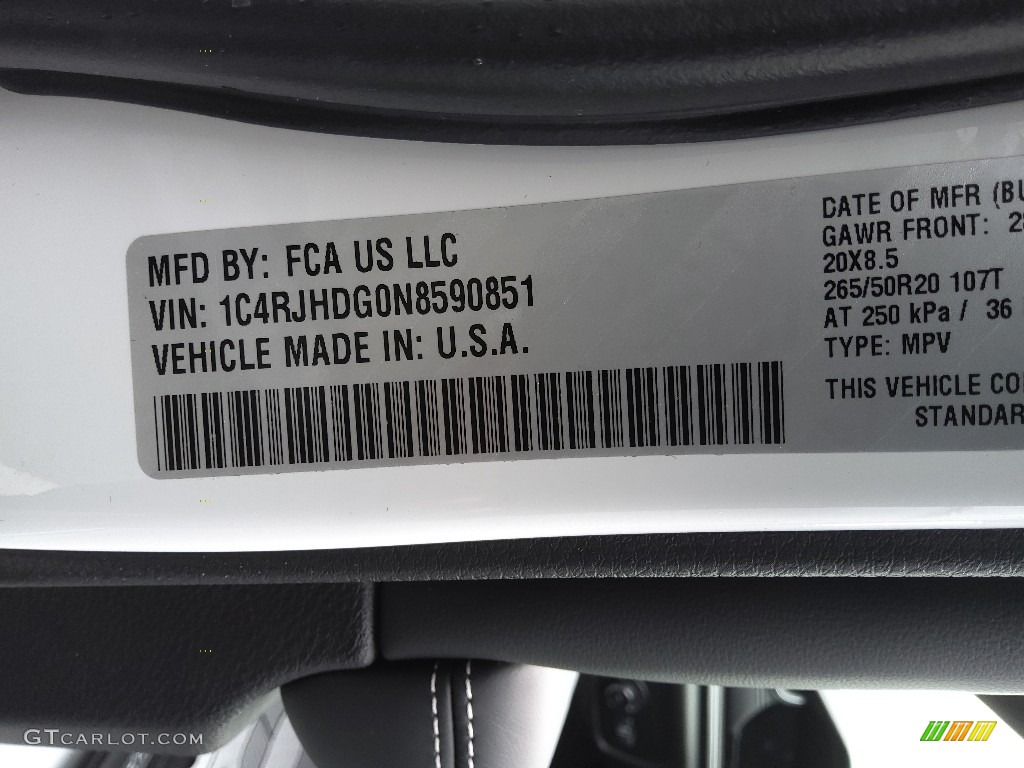 2022 Grand Cherokee Overland 4x4 - Bright White / Global Black photo #36