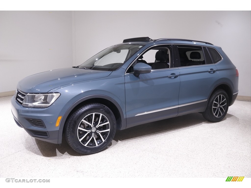 2021 Tiguan SE 4Motion - Stone Blue Metallic / Titan Black photo #3