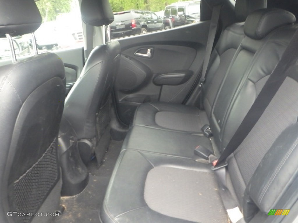 2013 Tucson Limited AWD - Diamond Silver / Black/Saddle photo #9