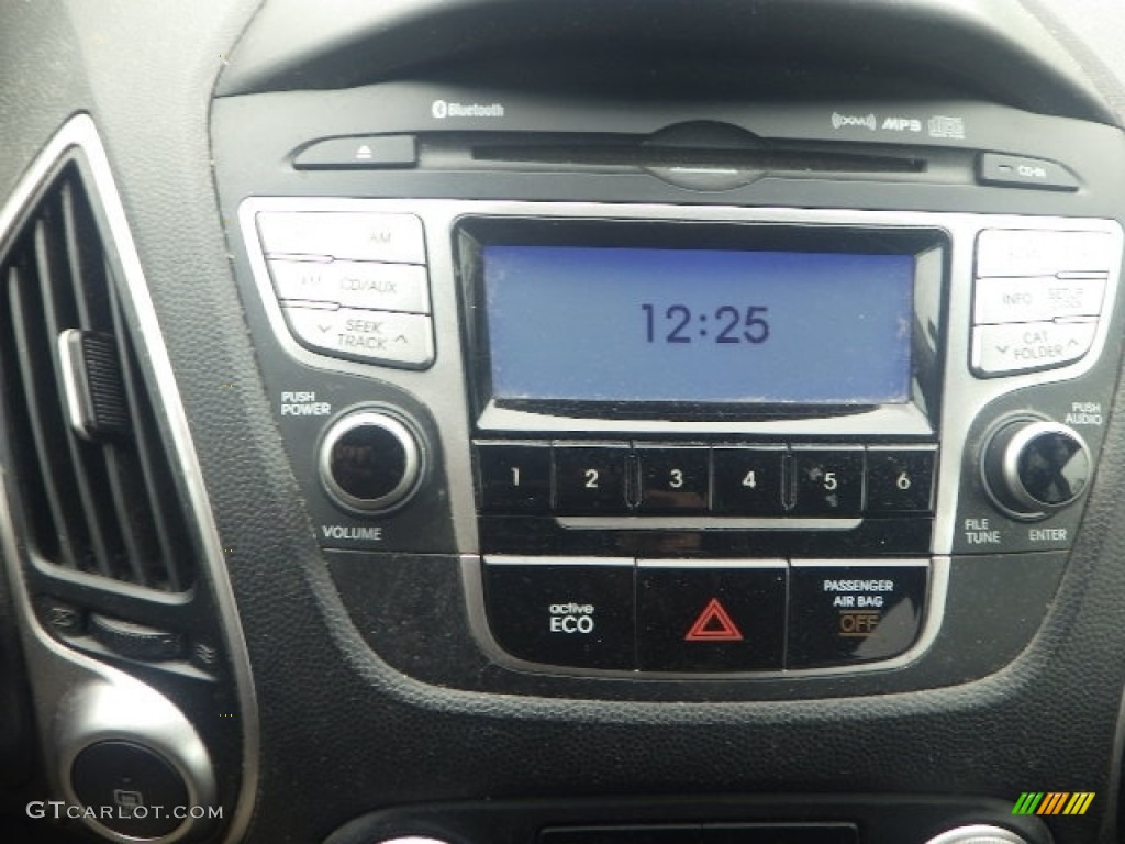 2013 Tucson Limited AWD - Diamond Silver / Black/Saddle photo #12