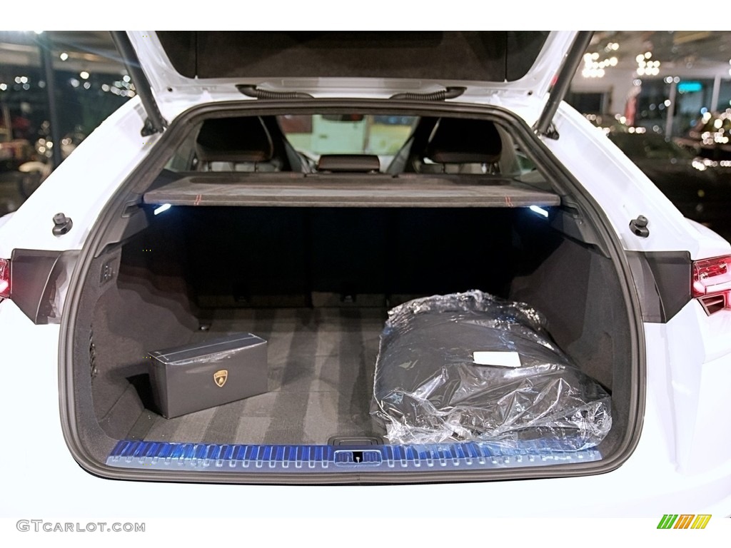 2022 Lamborghini Urus AWD Trunk Photo #144293478