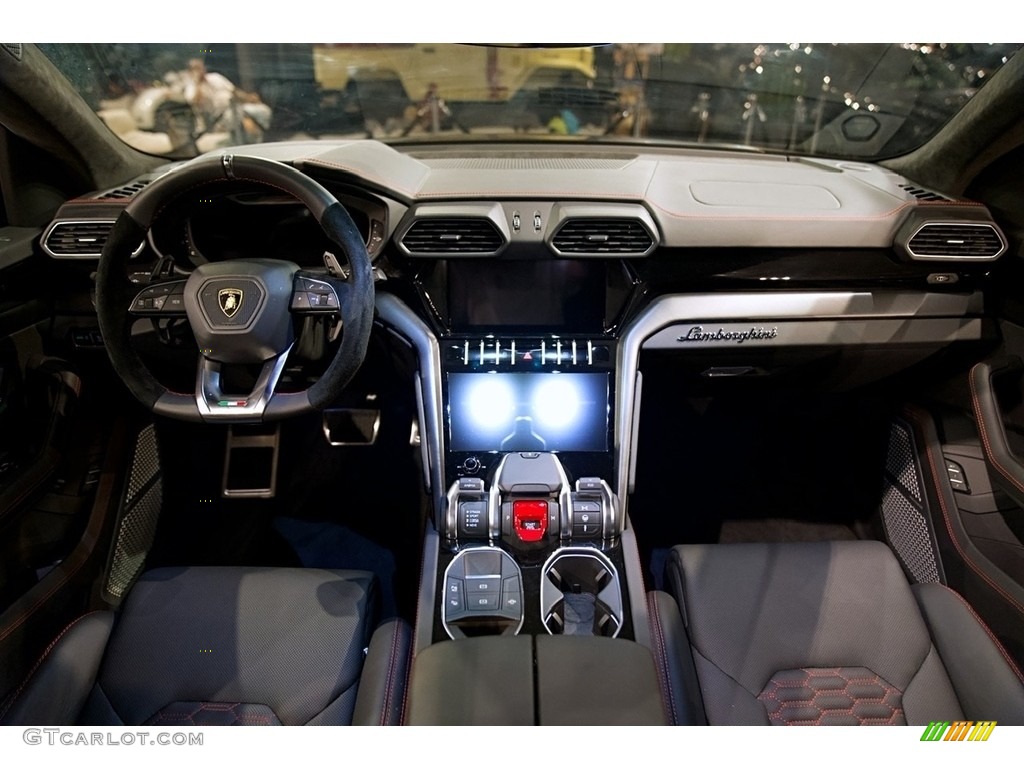 Rosso Alala/Nero Ade Interior 2022 Lamborghini Urus AWD Photo #144293617