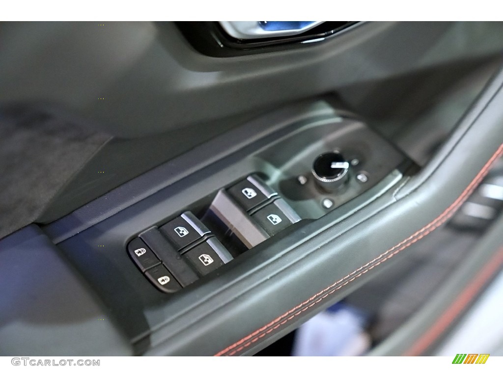 2022 Lamborghini Urus AWD Controls Photo #144293956