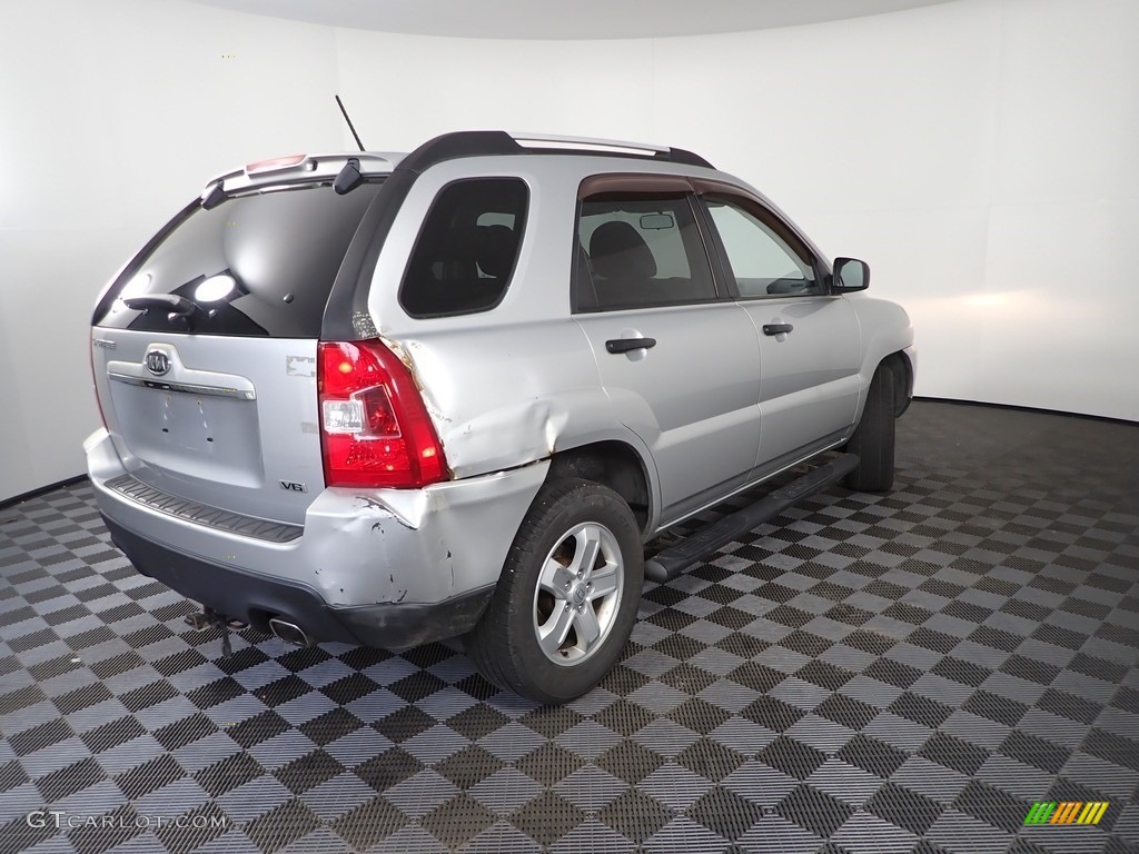 2010 Sportage LX - Bright Silver / Black photo #6