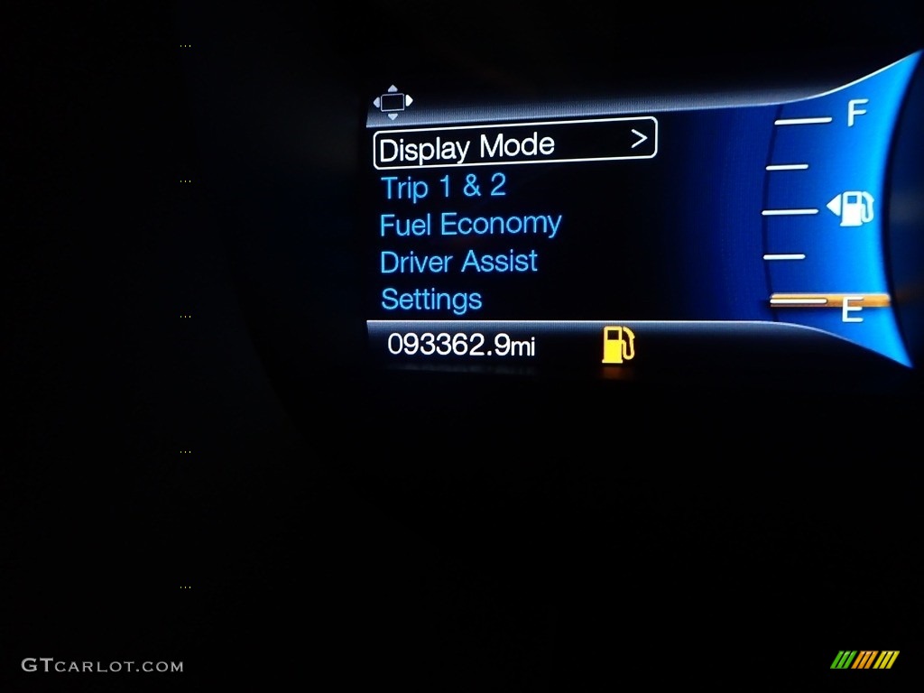 2017 Edge Titanium AWD - Blue Jeans Metallic / Ebony photo #48