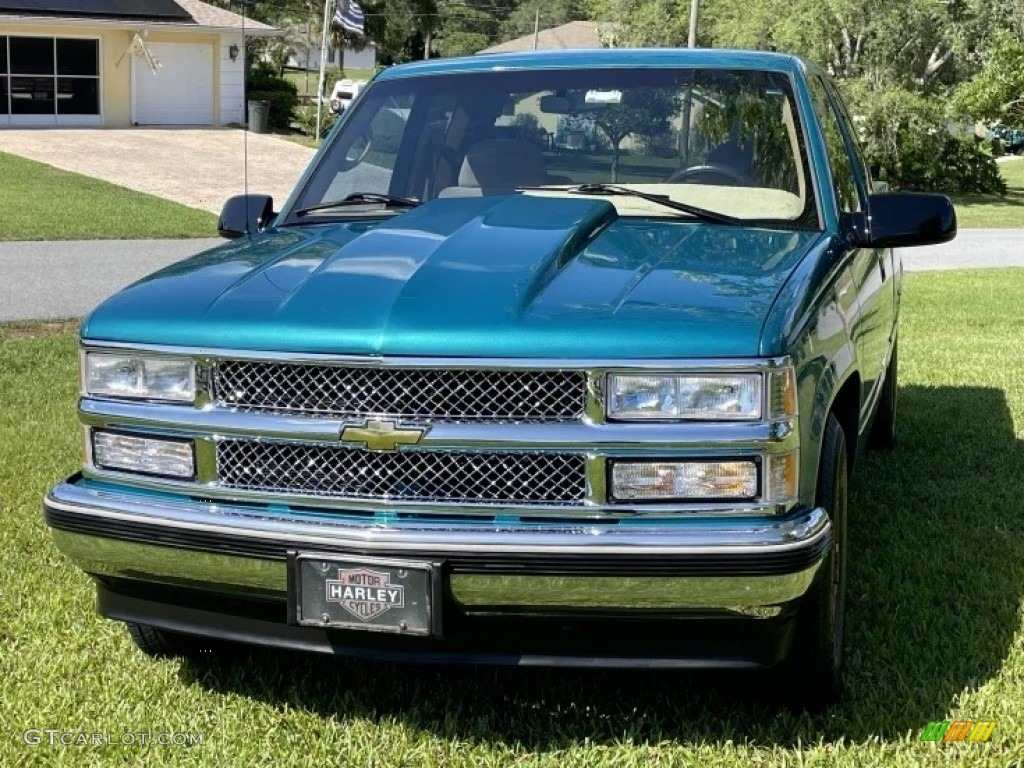1995 C/K C1500 Extended Cab - Bright Teal Metallic / Beige photo #17