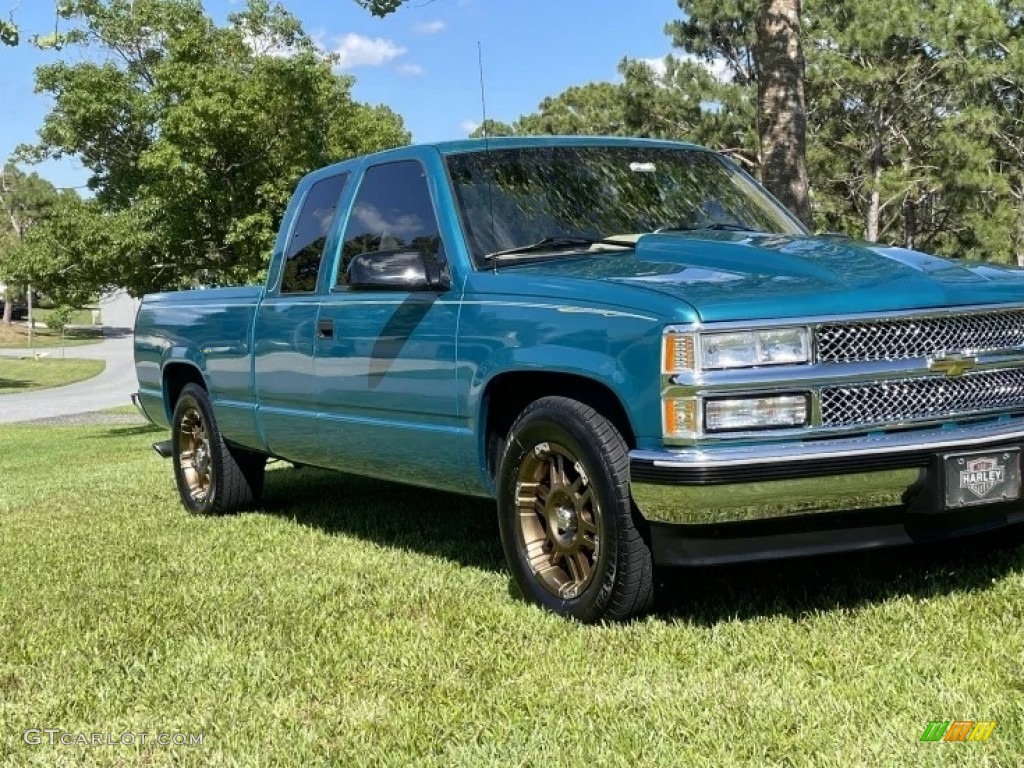 1995 C/K C1500 Extended Cab - Bright Teal Metallic / Beige photo #21