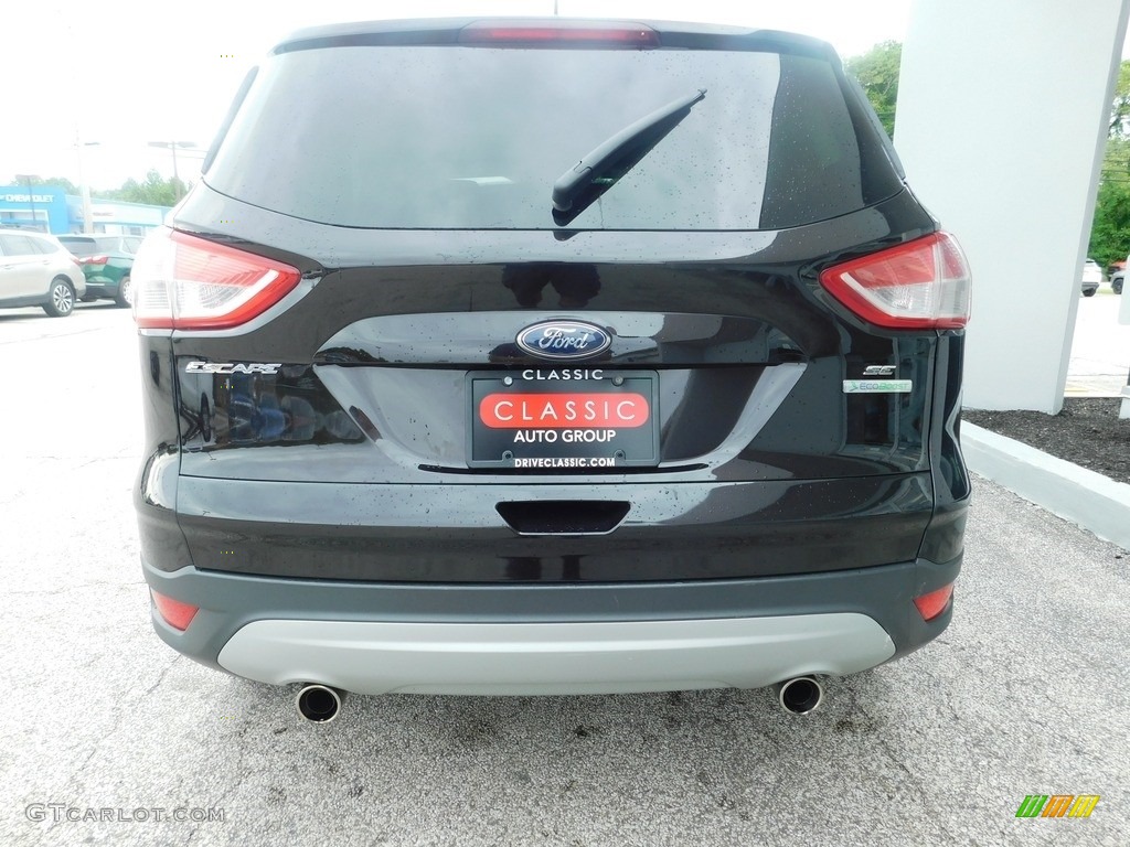2013 Escape SE 1.6L EcoBoost - Tuxedo Black Metallic / Charcoal Black photo #4