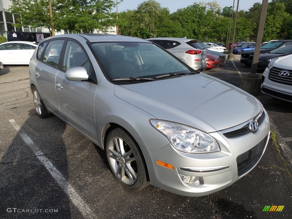 2009 Elantra Touring - Quicksilver / Black photo #4