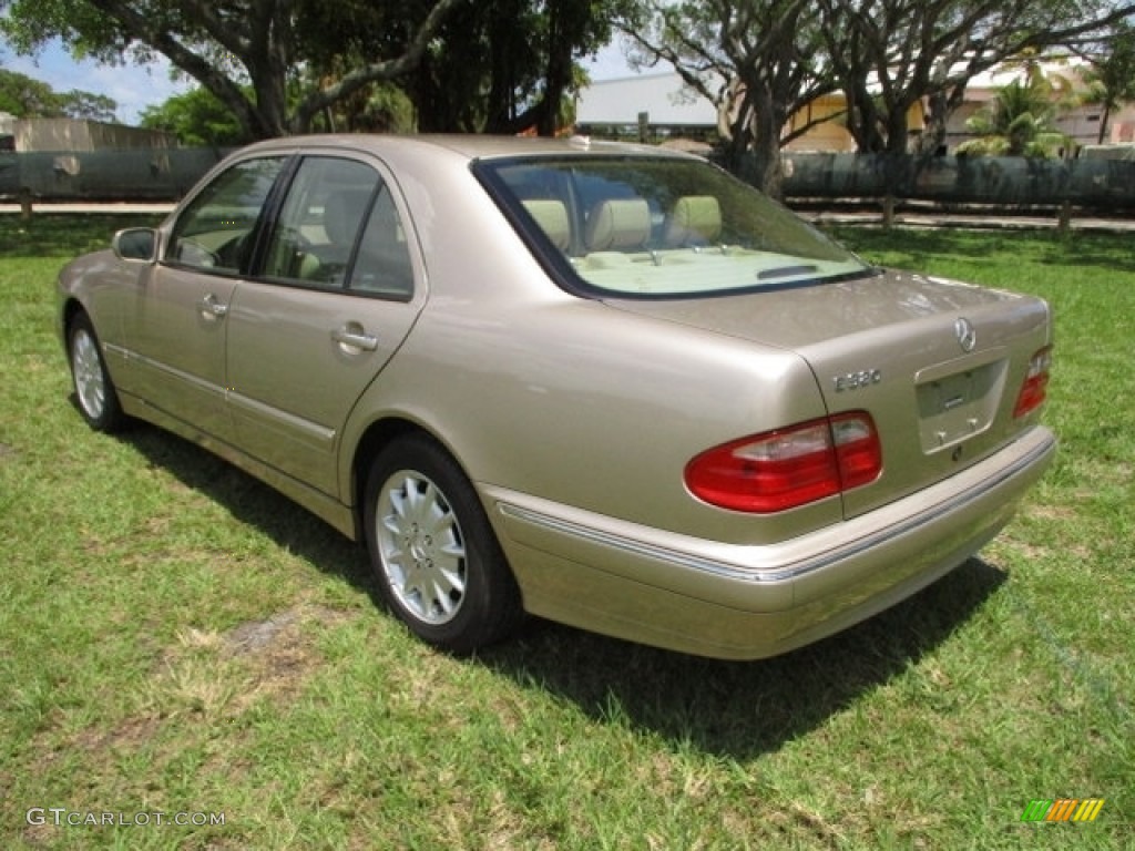 2000 E 320 Sedan - Desert Silver Metallic / Java photo #7