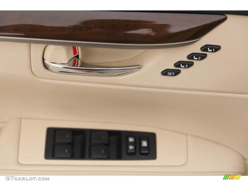 2015 Lexus ES 350 Sedan Parchment Door Panel Photo #144300771
