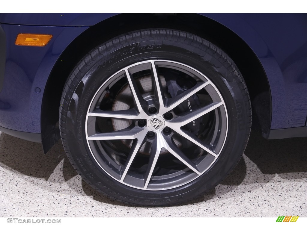 2022 Porsche Macan Standard Macan Model Wheel Photos