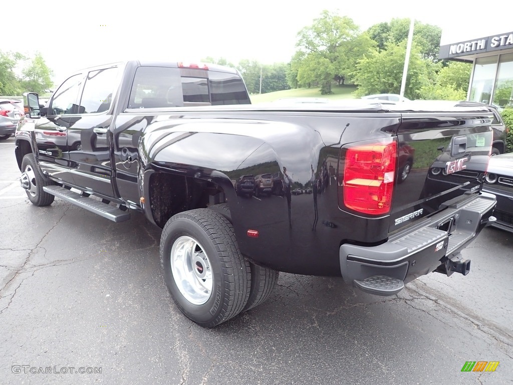 2016 Sierra 3500HD Denali Crew Cab 4x4 - Onyx Black / Jet Black photo #3