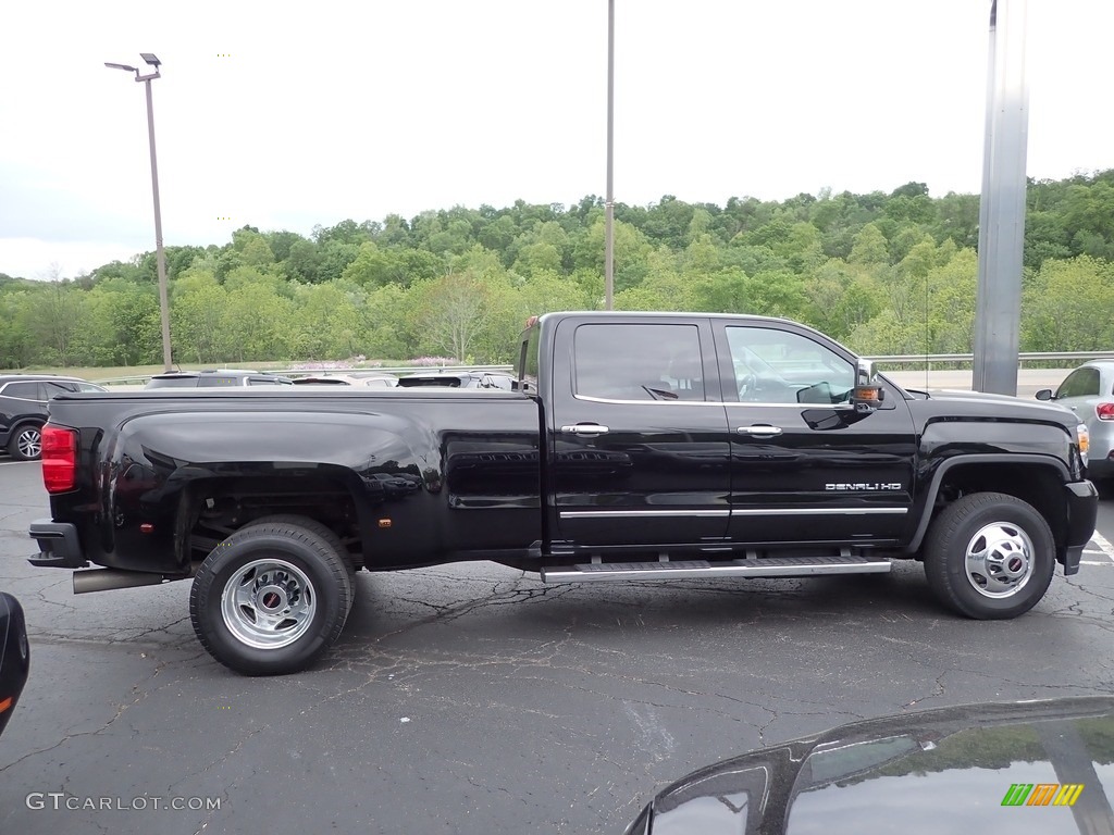 Onyx Black 2016 GMC Sierra 3500HD Denali Crew Cab 4x4 Exterior Photo #144307071