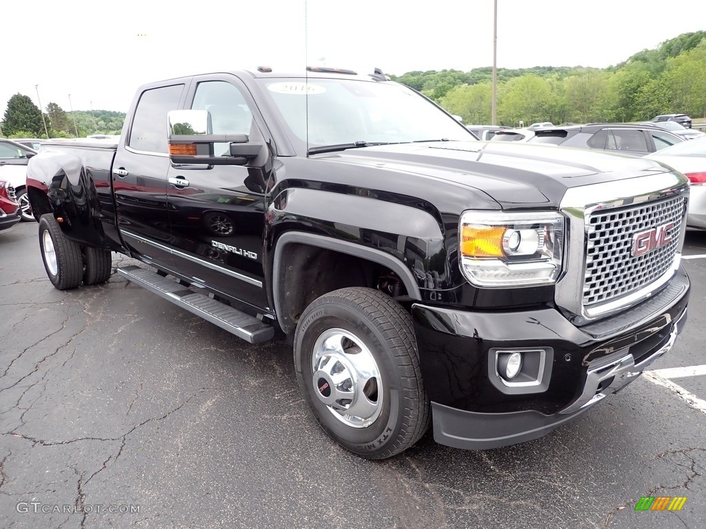 Onyx Black 2016 GMC Sierra 3500HD Denali Crew Cab 4x4 Exterior Photo #144307104