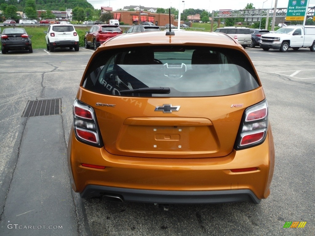 2019 Sonic LT Hatchback - Orange Burst Metallic / Jet Black photo #8