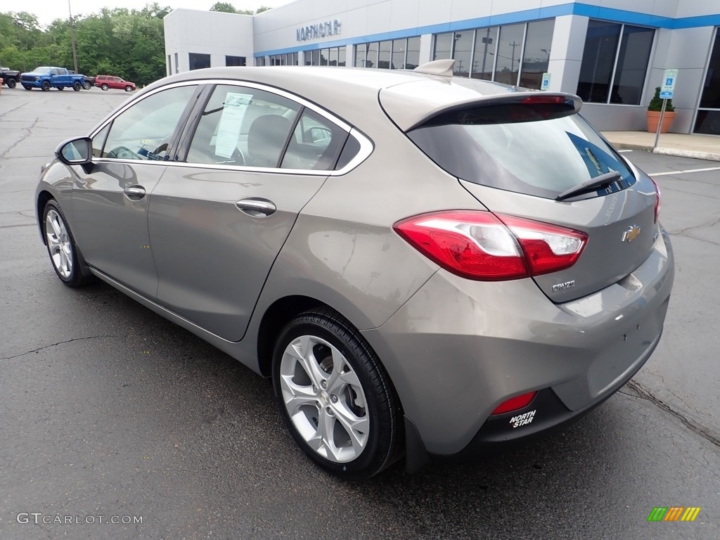 2018 Cruze Premier Hatchback - Pepperdust Metallic / Jet Black photo #4