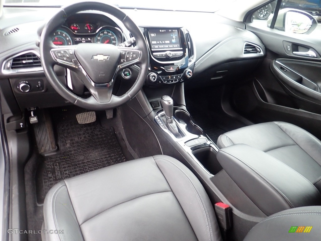 Jet Black Interior 2018 Chevrolet Cruze Premier Hatchback Photo #144308181