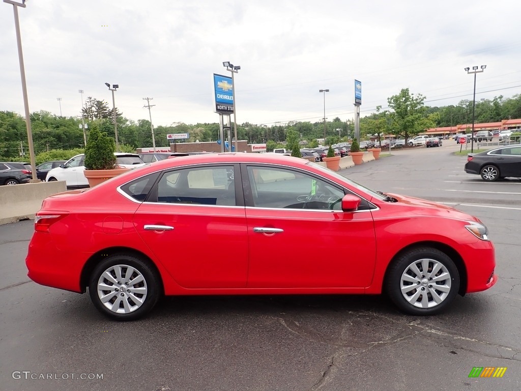 2017 Sentra SV - Red Alert / Charcoal photo #10